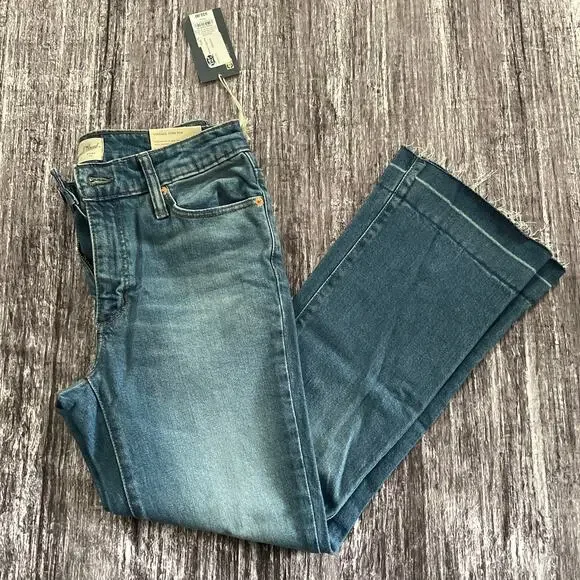 VTG Universal Thread Womens Stretch Mid Rise Jeans Bootcut Leg Size 0/25 NWT - Picture 2 of 4